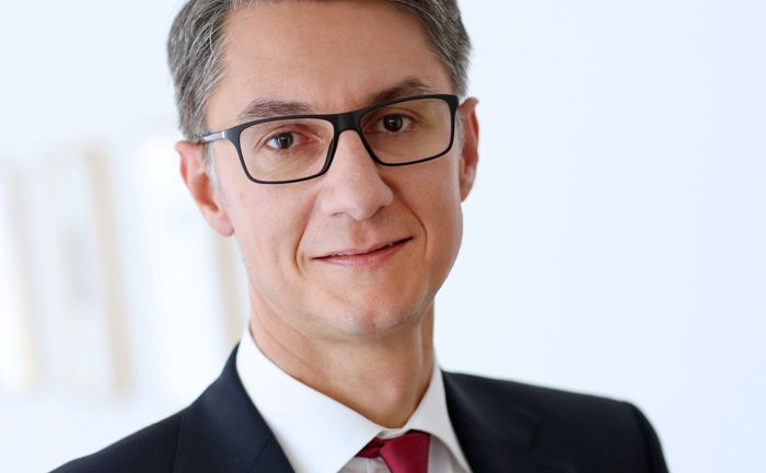 LLB-Chef Roland Matt hatte erst im September dieses Jahres Zukäufe in Österreich und der Schweiz angekündigt und lässt seinen Worten mit dem Erwerb der Wiener Privatbank Semper Constantia nun Taten folgen.