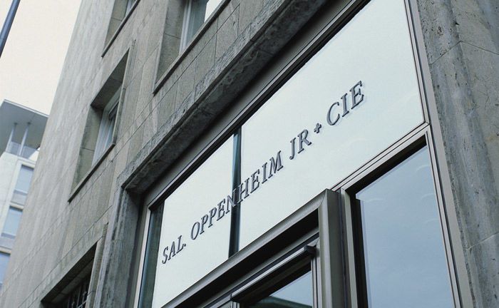 Portal der Privatbank Sal. Oppenheim in Köln: Für Teil der Oppenheim-Mannschaft geht es bei der Deutschen Bank im Wealth oder Asset Management weiter. | © Sal. Oppenheim