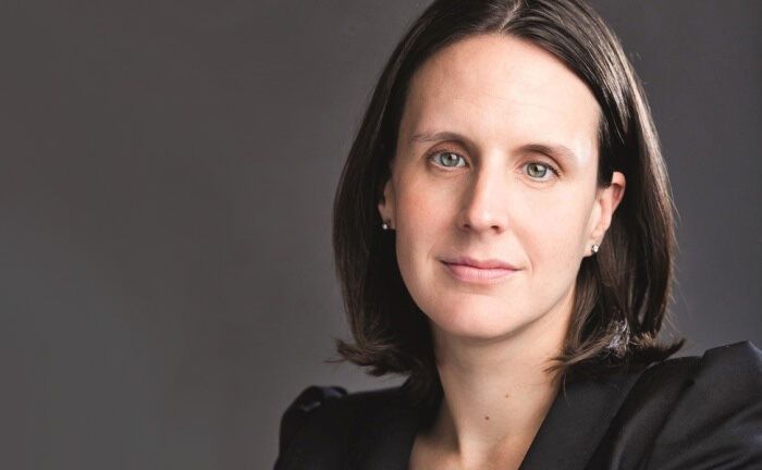Jessica Ground leitet bei Schroders das Nachhaltigkeitsteam. 