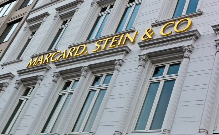 Schriftzug von Marcard, Stein & Co: Das Family Office mit Sitz an der Hamburger Binnenalster sucht neue Mitarbeiter.