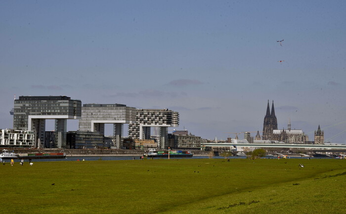 Das Rheinufer in Köln