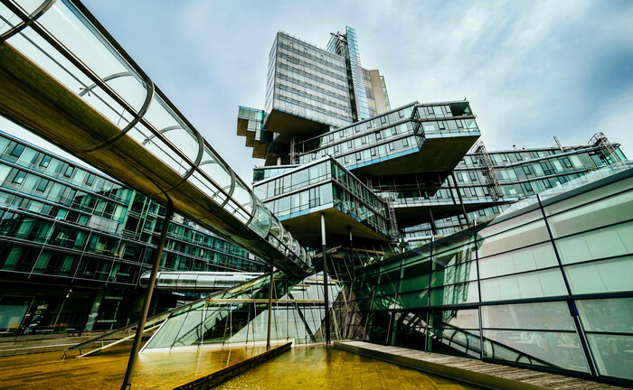 Die Zentrale der Nord/LB in Hannover: Die Landesbank platzierte nun erstmals einen grünen Pfandbrief | © Imago Images / Westend61