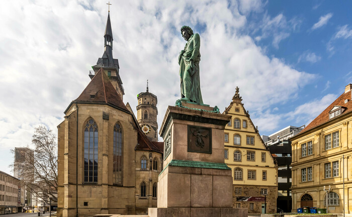 Die Altstadt von Stuttgart: Die Versicherung hat ihren Hauptsitz in der Baden-Württembergischen Hauptstadt. | © Imago Images / Arnulf Hettrich