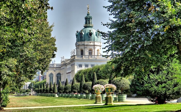 Das Schloss Charlottenburg: Im gleichnamigen Berliner Stadtteil haben insgesamt fünf Versorgungswerke Bestandsimmobilien gekauft. | © Pixabay