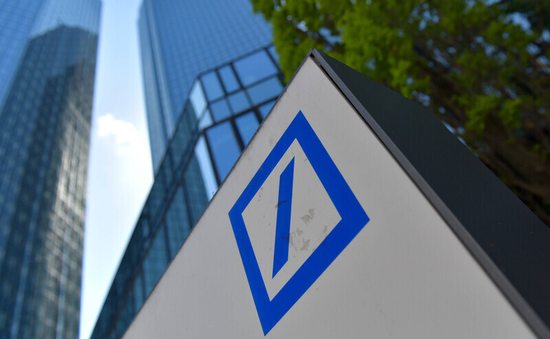 Die Türme der Deutschen Bank in Frankfurt am Main