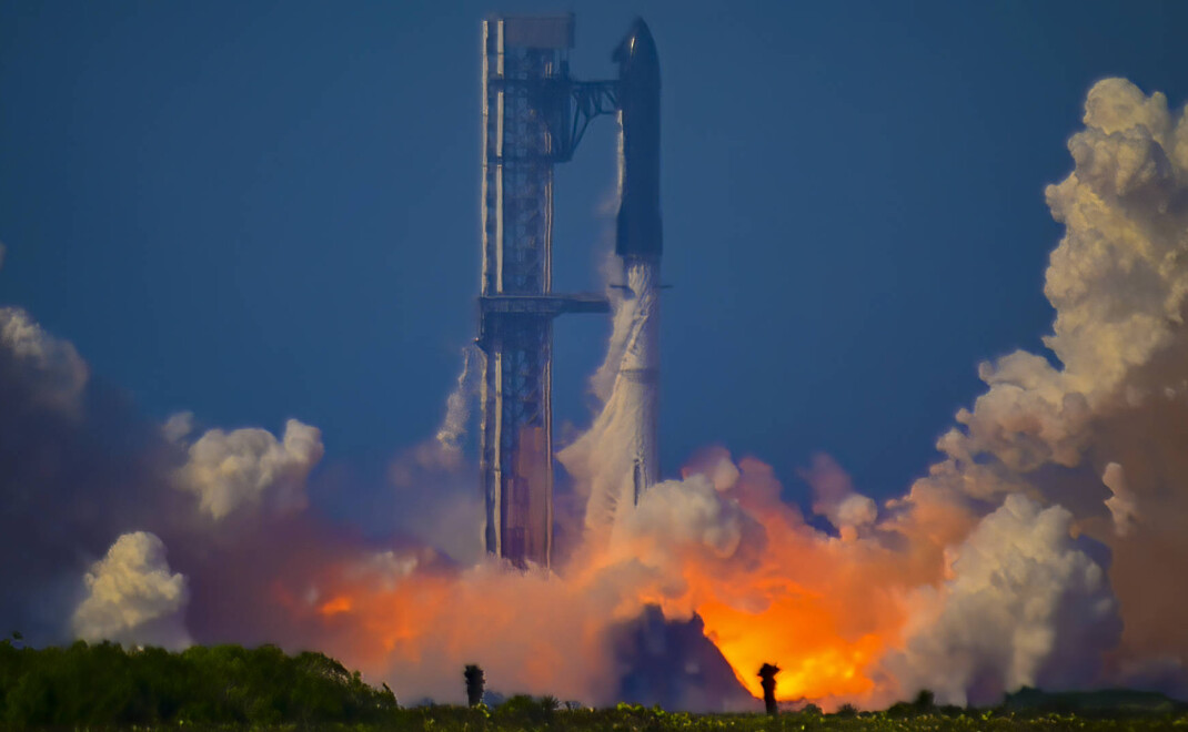 Eine SpaceX Starship-Rakete hebt vom Startgel&auml;nde Starbase in Texas ab