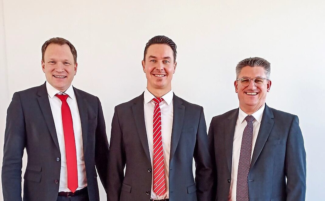 Vorstandsmitglied Daniel Rühle, Private-Banking-Direktor Matthias Bechtold und Vorstandsvorsitz Christian Kinzel