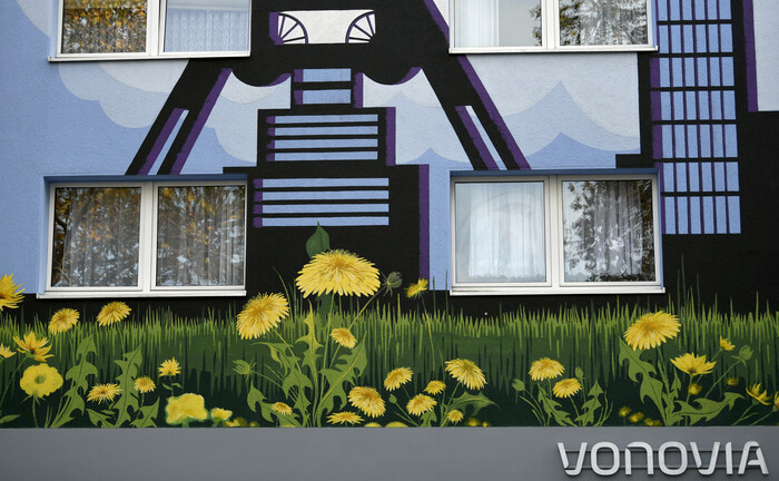 Niederlassung von Vonovia in Essen: Der Wohnungskonzern gehört zu den größten Aktienpositionen im Kenfo. | © Imago Images / Ina Fassbender