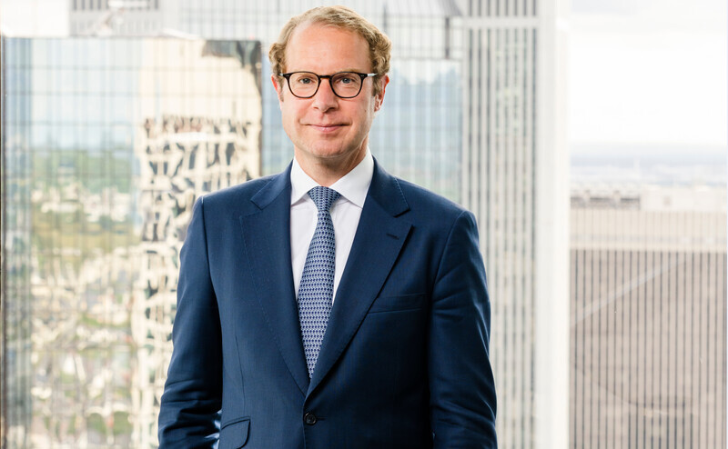 Tobias Vogel wird zum 1. Juli 2023 neuer Geschäftsführer (Chief Executive Officer) der UBS Europe.